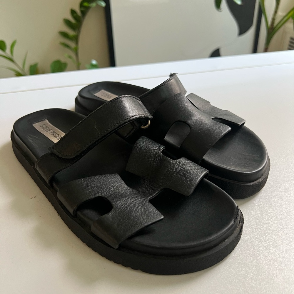Steve Madden Black Leather Slide Sandals